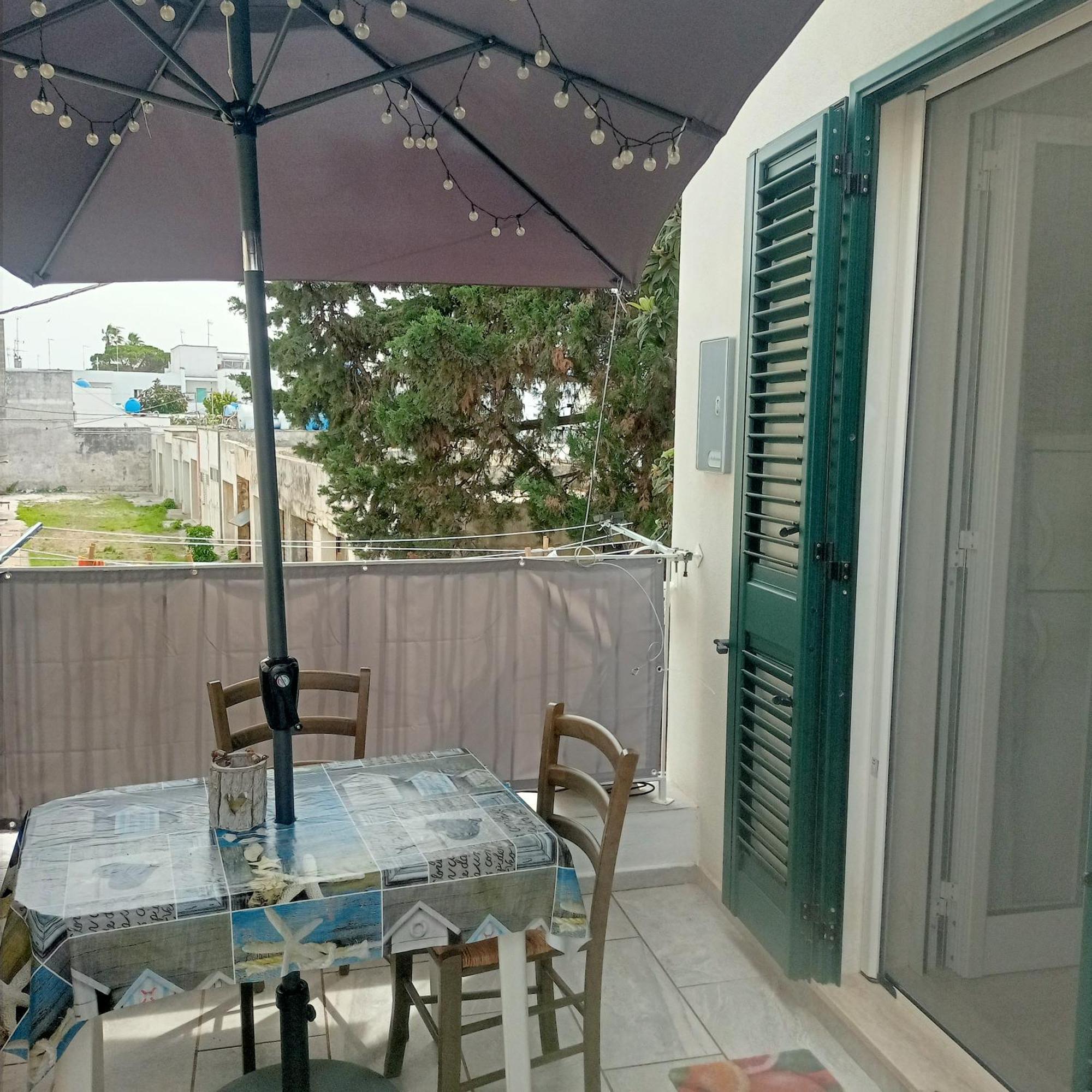 Petite Maison 46 Torre dell'Orso Luaran gambar